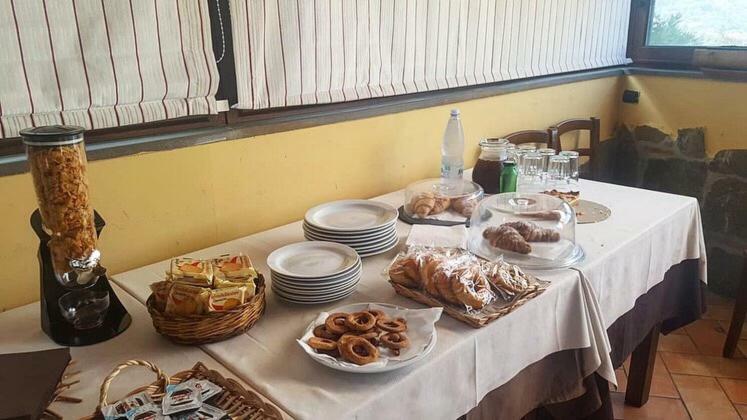 La Pergola Appartamenti Santa Lucia del Mela Ngoại thất bức ảnh
