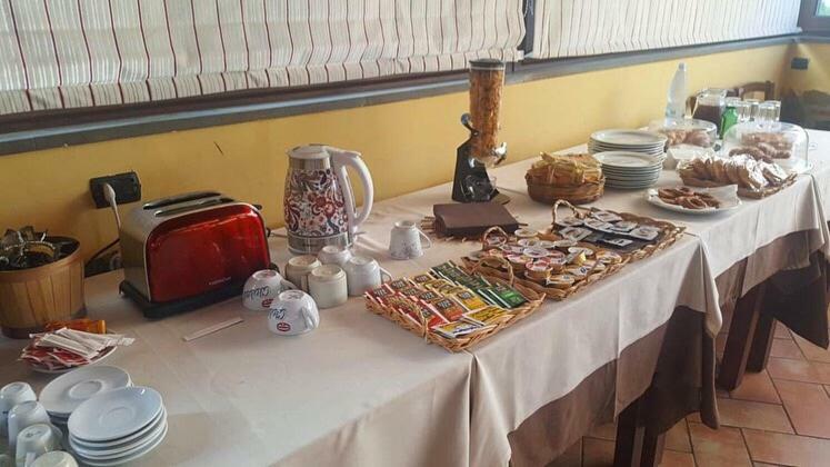 La Pergola Appartamenti Santa Lucia del Mela Ngoại thất bức ảnh